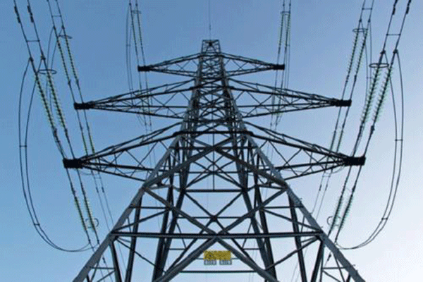 YRKK高壓電機(jī)必須承受多大的電壓？